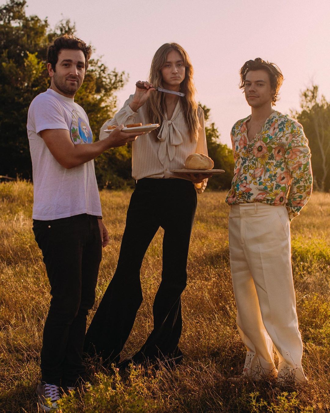 Harry Styles - Gucci - sao nam mặc đẹp tuần 4_8