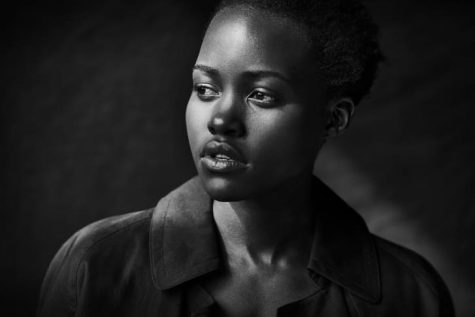 elle man pt chụp lupita