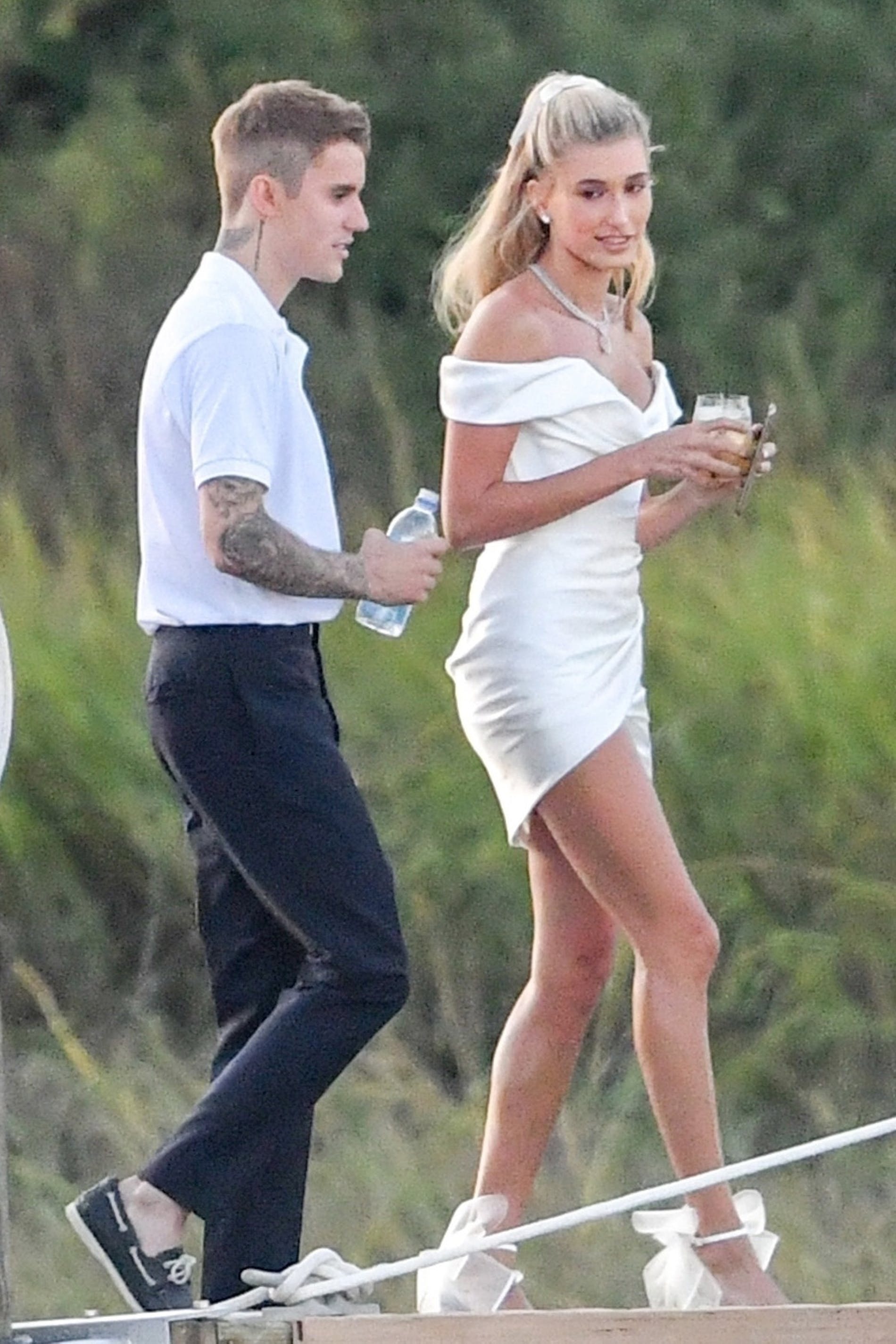 Justin Bieber và Hailey Bieber