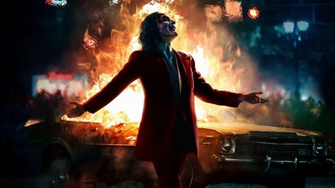 Review phim Joker: Hỗn loạn, điên rồ và khó xem