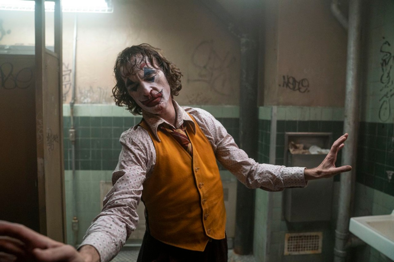 phim the joker (2019) - elle man 2