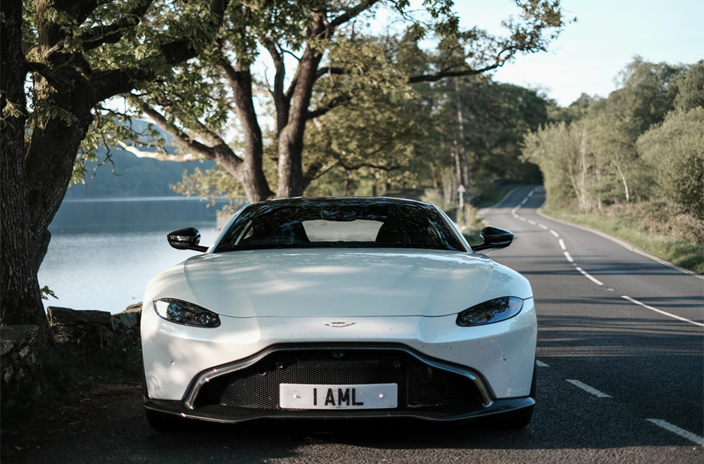 Aston Martin Vantage – Một kẻ săn mồi bẩm sinh