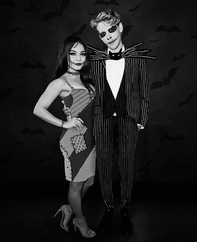 Vanessa Hudgens & Austin Butler hoá trang Halloween thành hai nhân vật Sally và Jack trong phim hoạt hình Nightmare Before Christmas