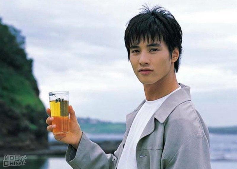 nam diễn viên Won Bin