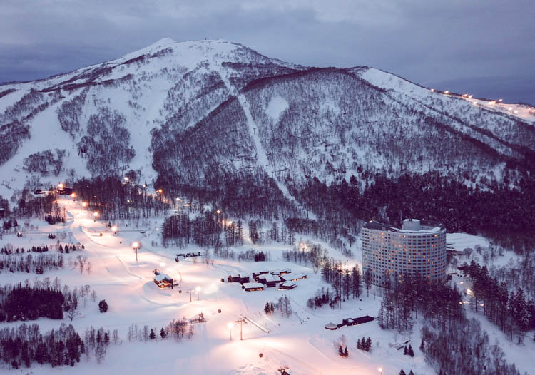 niseko-du-lich-tu-tuc-nhat-ban-elle-man-1119-