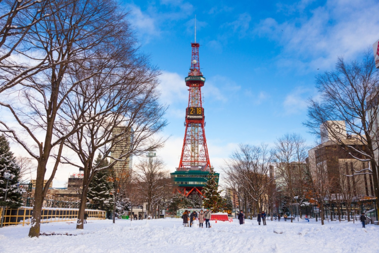 sapporo tv tower-du lich tu tuc nhat ban-elle man-1119 