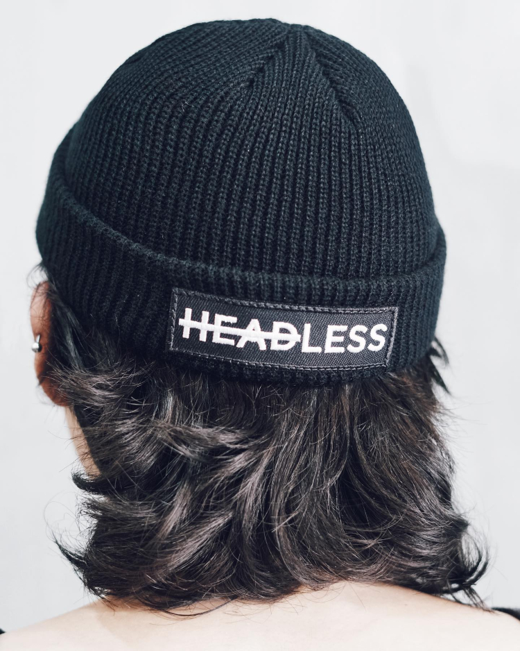 headless beanie 1-elleman-1119 Headless (1)