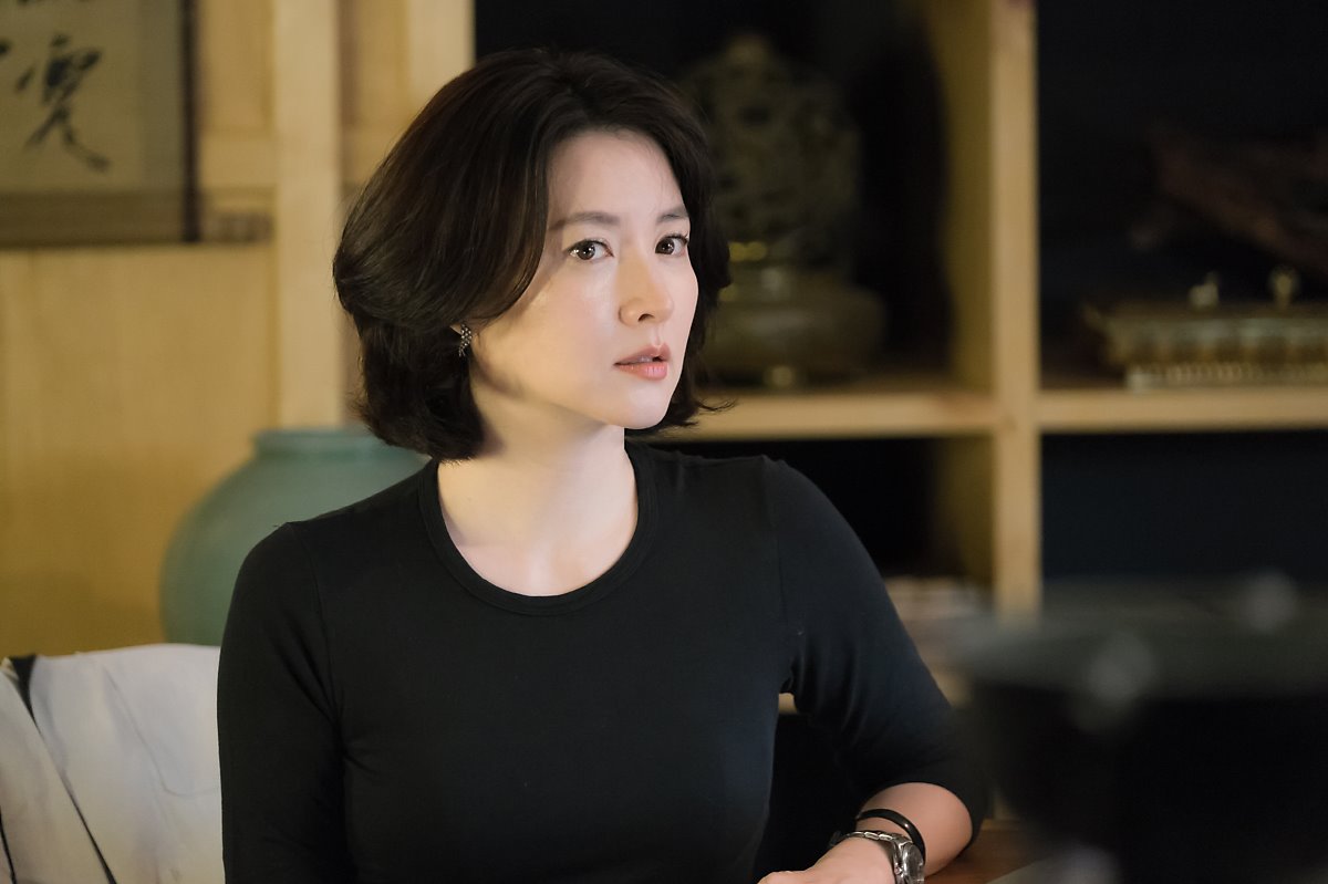 nữ diễn viên lee young ae