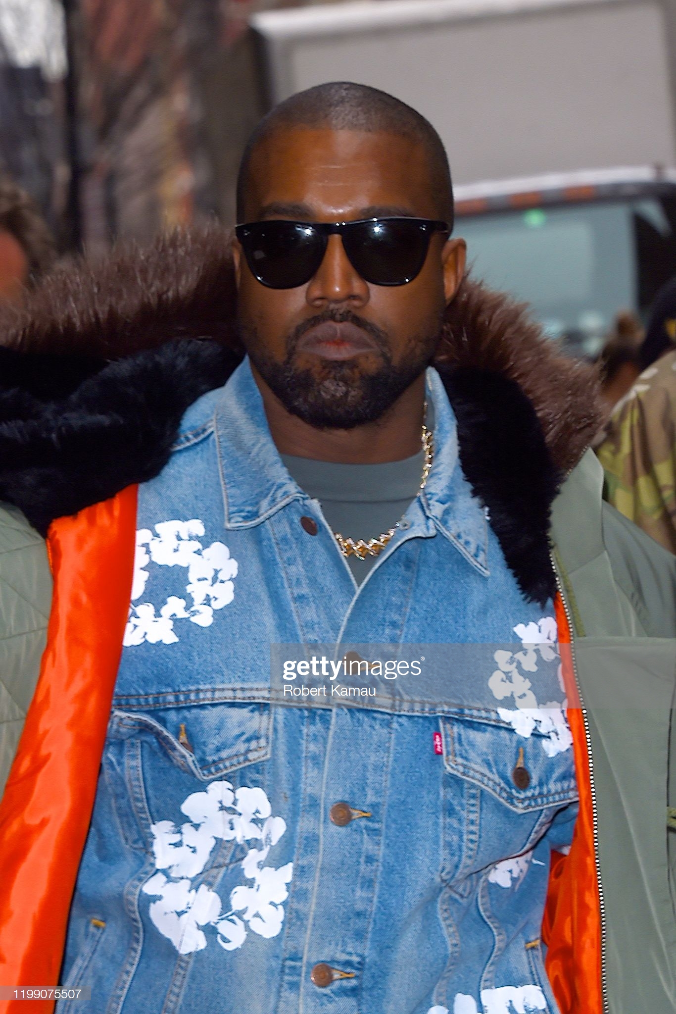 kanye west 3-sao nam mac dep-elleman-0220 