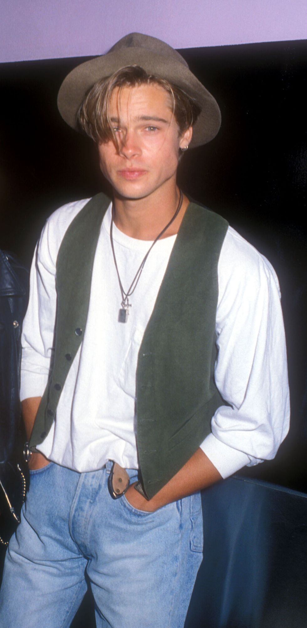 Tài Tử Brad Pitt: 30 Năm Đã Qua Và Vẫn Cứ Quyến Rũ! | Elle Man