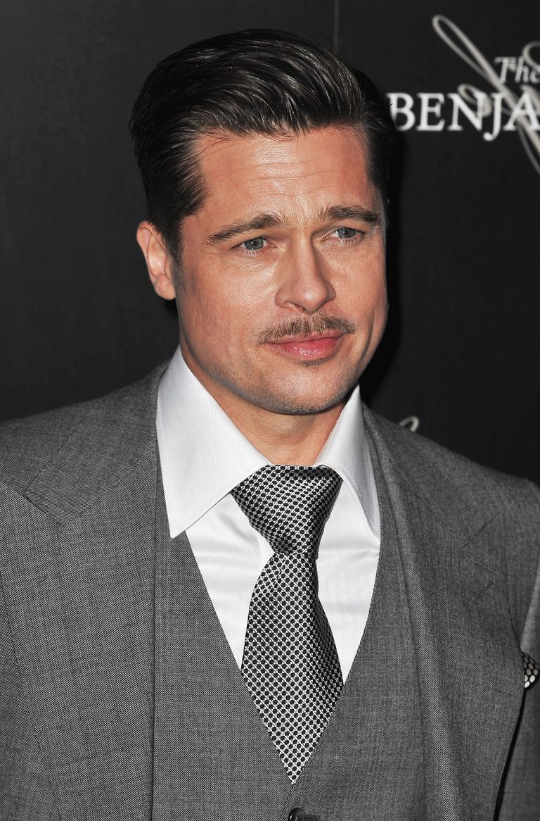 35bradpitt-elleman-0220-