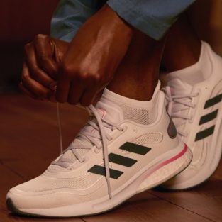 adidas ra mắt phiên bản giày Supernova khởi động cuộc sống “bình thường mới”
