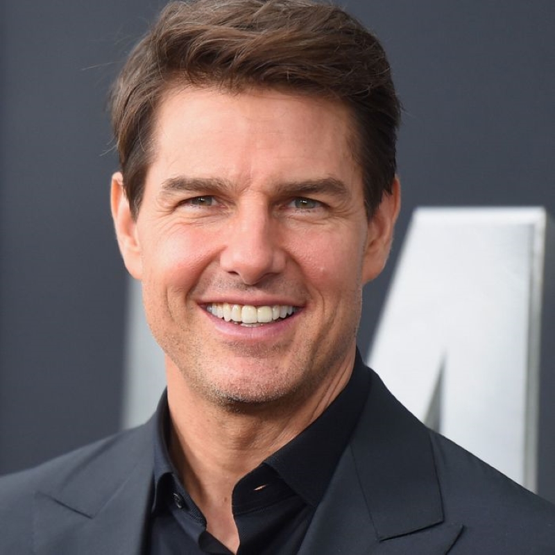 1-tom-cruise-elleman-2