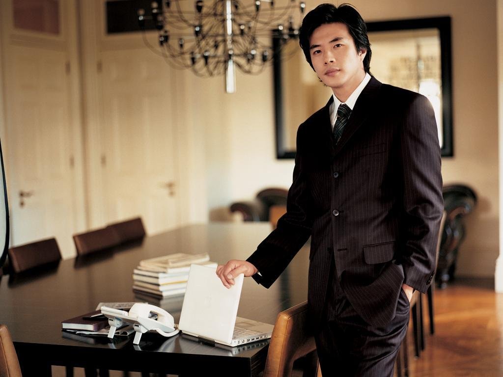 1313-kwon-sang-woo-elleman