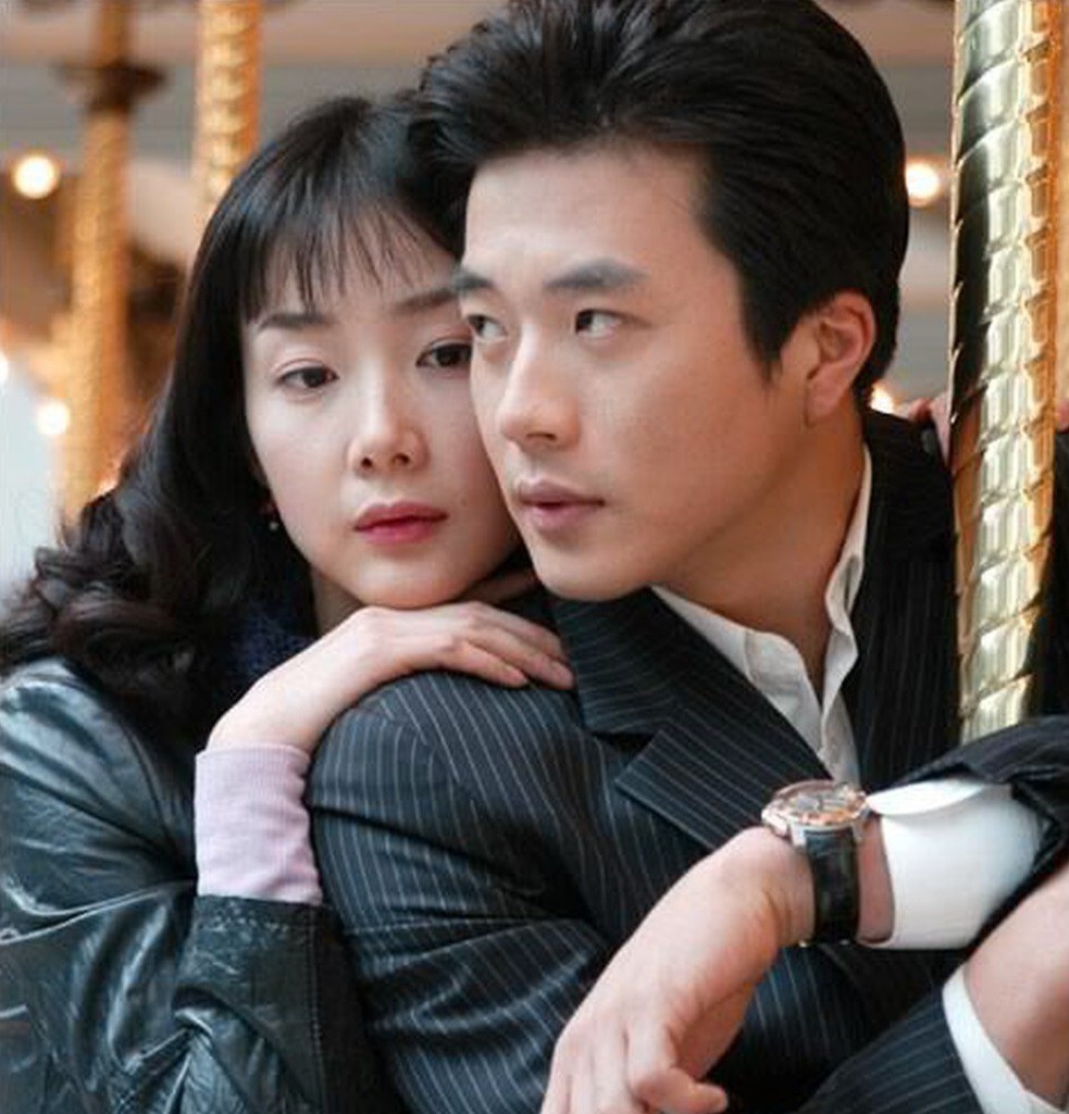 212-kwon-sang-woo-elleman