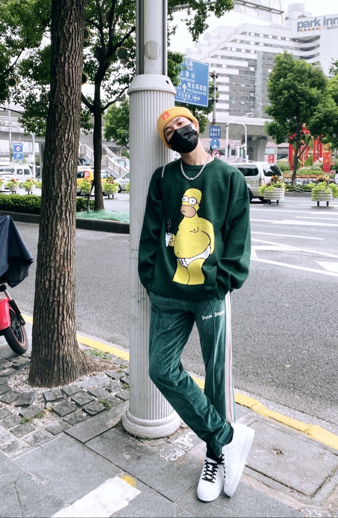  jackson the simpsons adidas - elle man