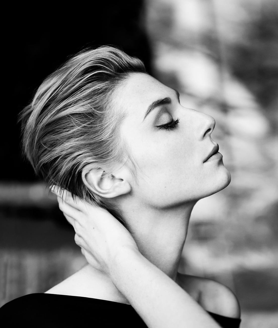 elizabeth debicki listal - elle man