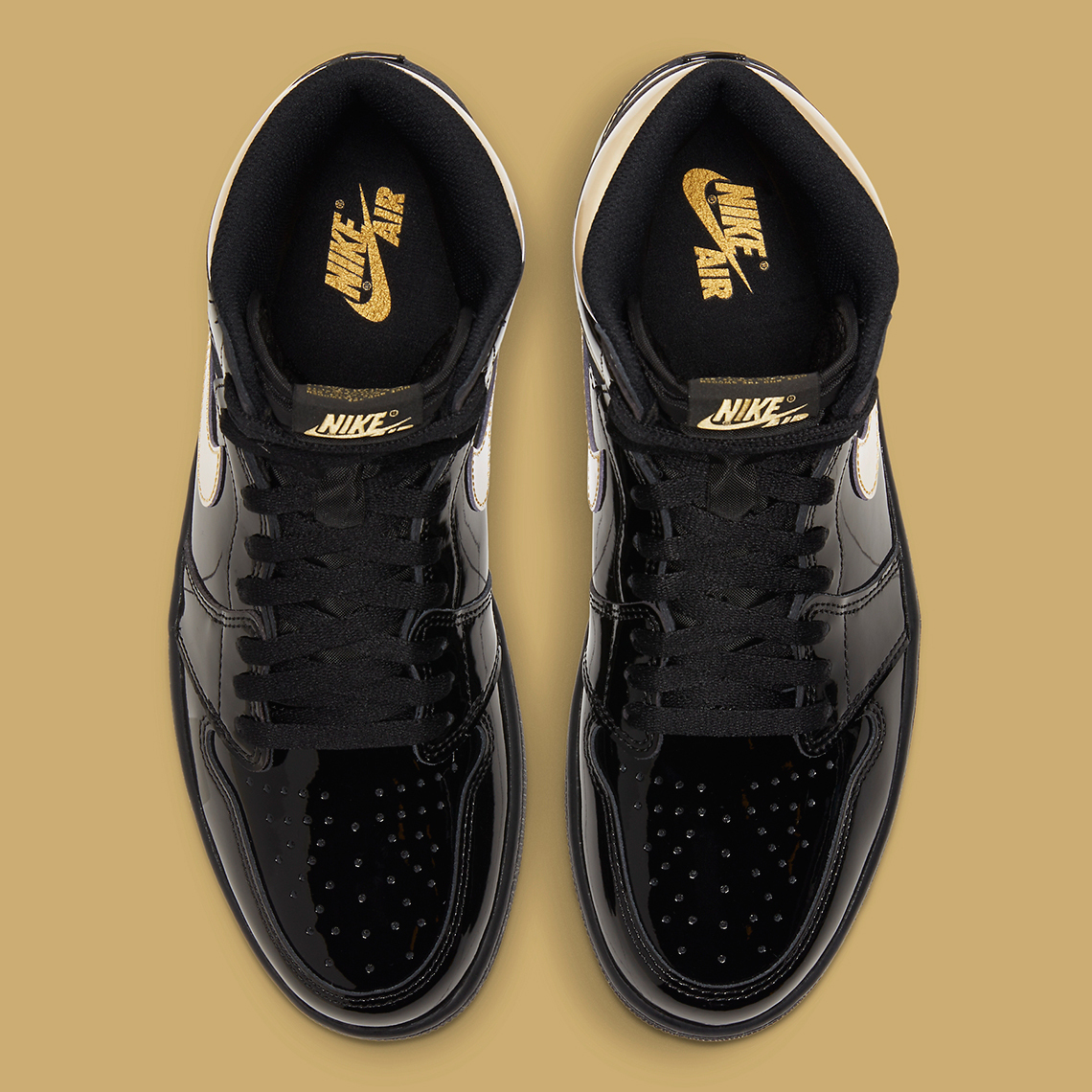 giày thể thao Air Jordan 1 black gold