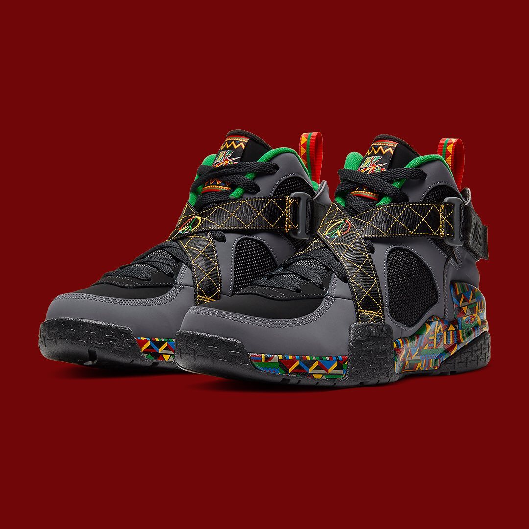 Nike Air Raid urban jungle gym 