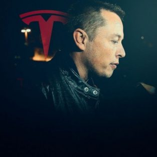 Vượt mặt ông chủ Amazon, Elon Musk trở thành người giàu nhất thế giới