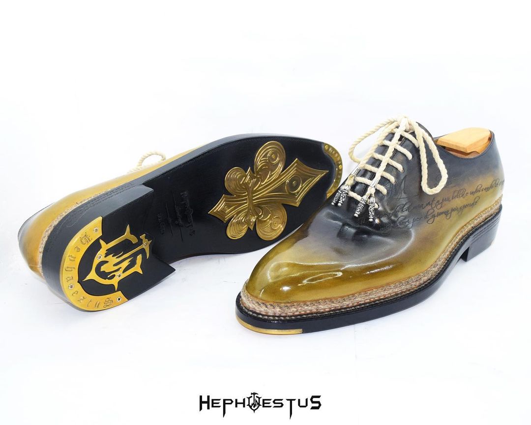 giay tay HEPHAESTUS SHOEMAKER - elle man 1