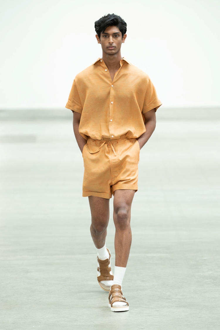 trang phuc linen - elle man style calendar - e.tautz ss2020