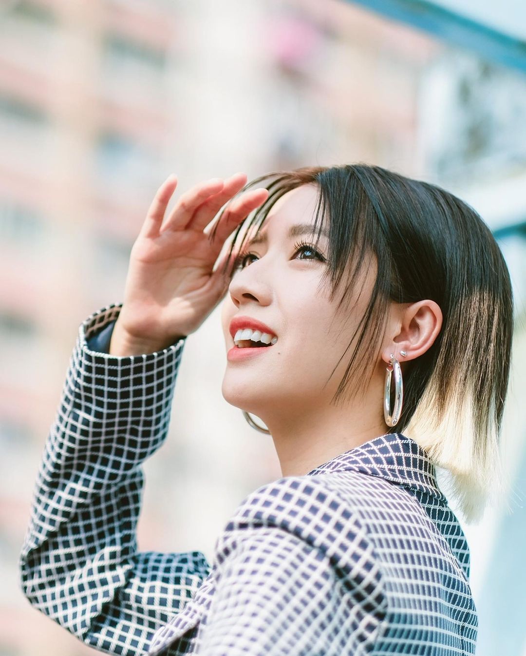 thi hau tvb bầu tu boi - elle man (3)