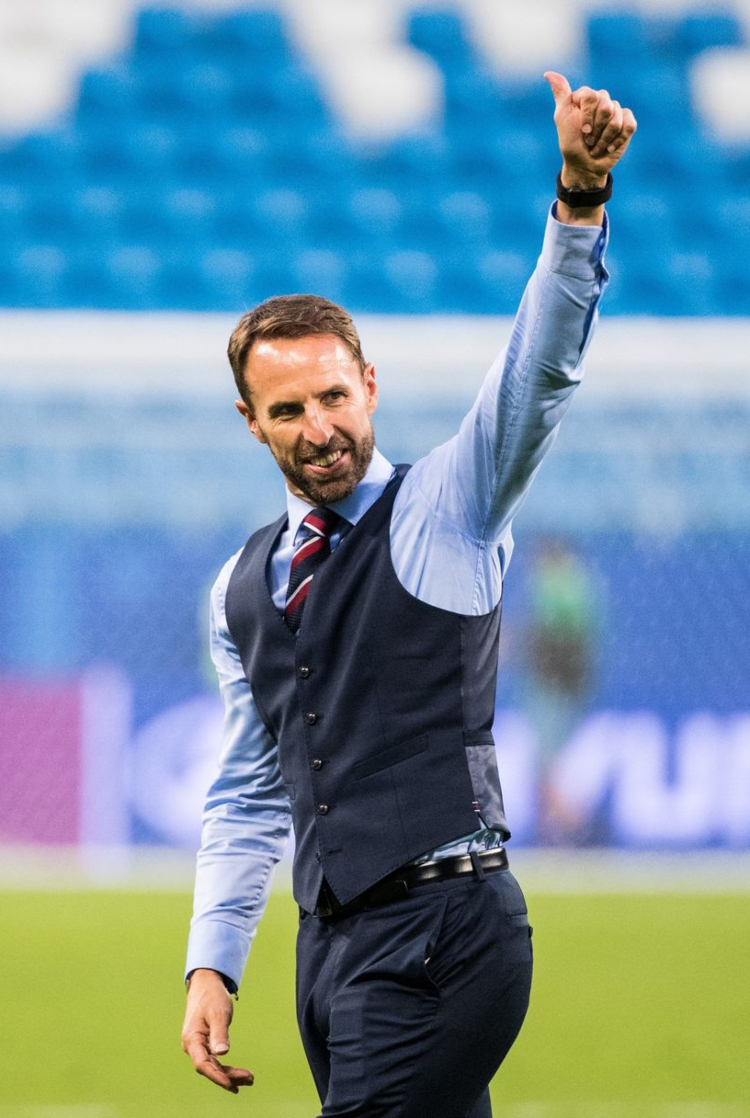 Bộ phục trang đậm chất Ăng Lê của Gareth Southgate tại EURO 2020