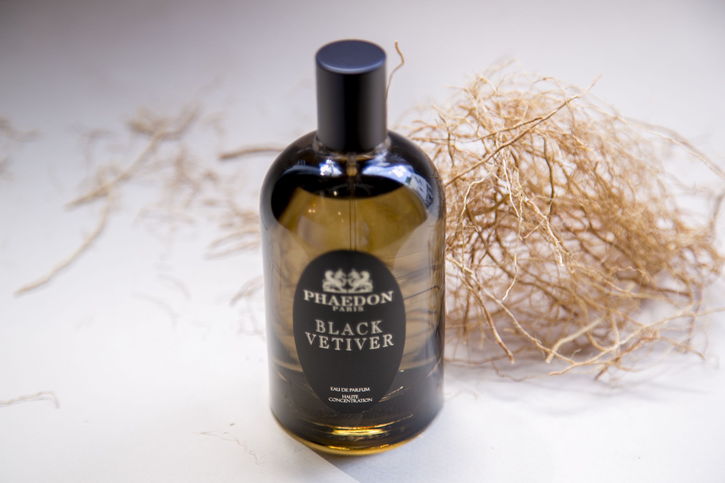 Black Vetiver của Phaedon.