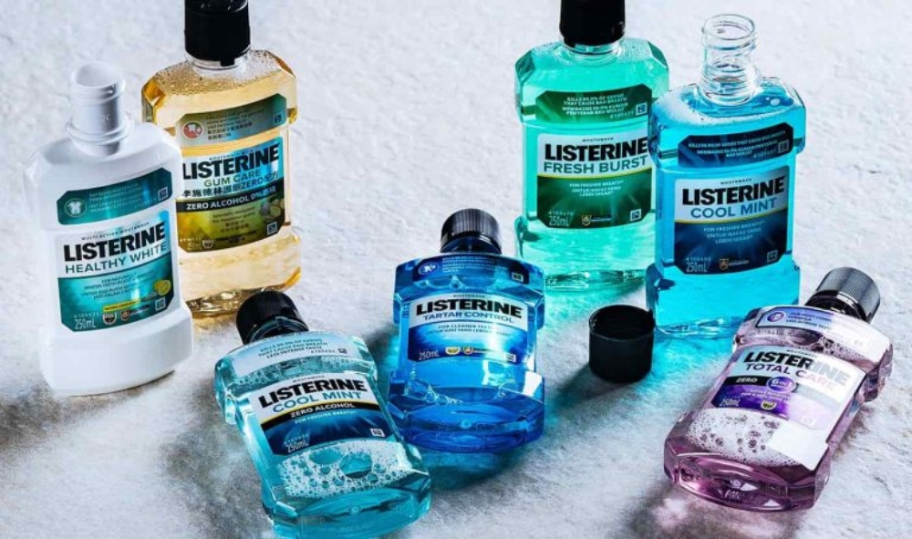 nước súc miệng Listerine