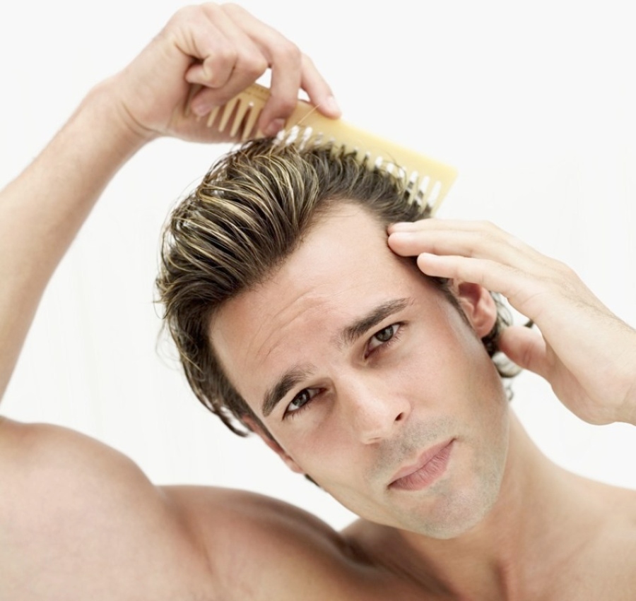 Dầu gội dược liệu  bí quyết khỏe đẹp của mái tóc đàn ông