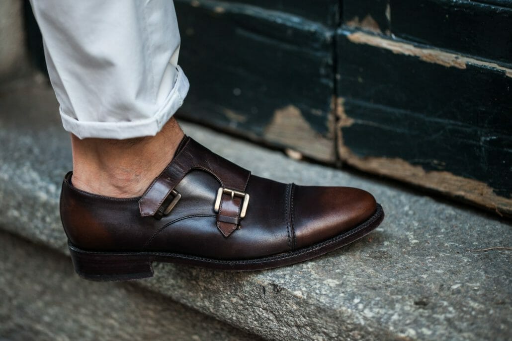 giày monk strap