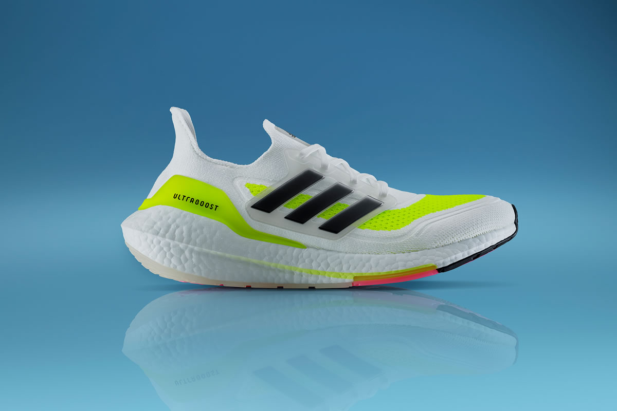 giày chạy bộ adidas Ultraboost-21