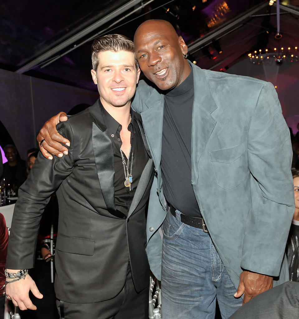 Michael Jordan và Robin Thicke