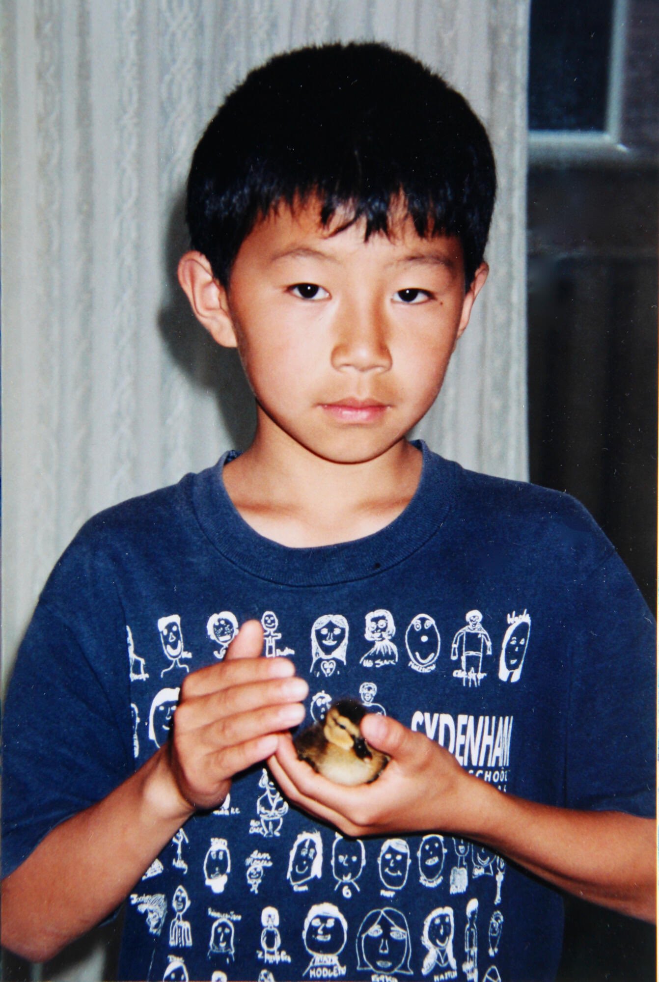 Simu Liu lúc nhỏ.