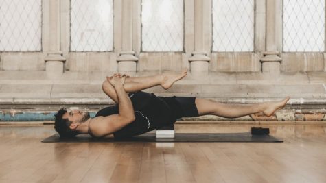 5 tư thế yoga bổ trợ chạy bộ hiệu quả