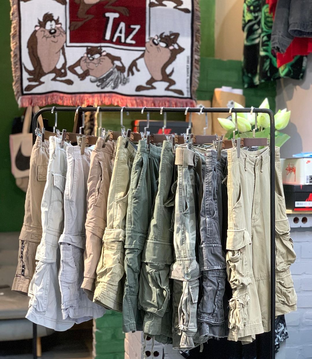 quần cargo shorts cửa hàng vintage the hybrid