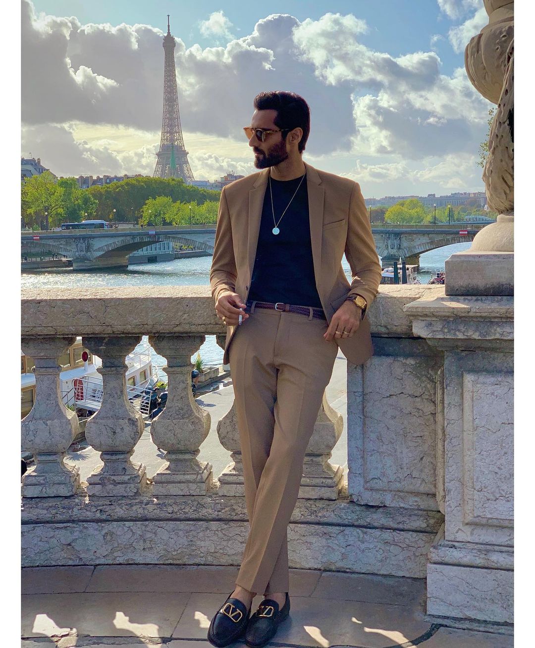 suit - Hasnain Lehri