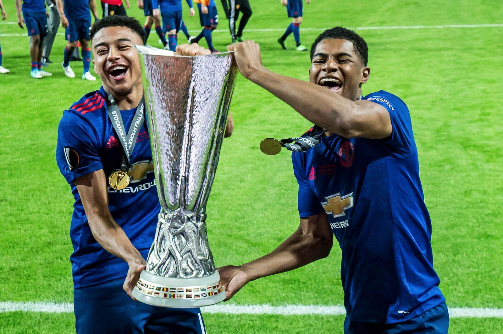 jesse lingard - elle man - Global times europa league