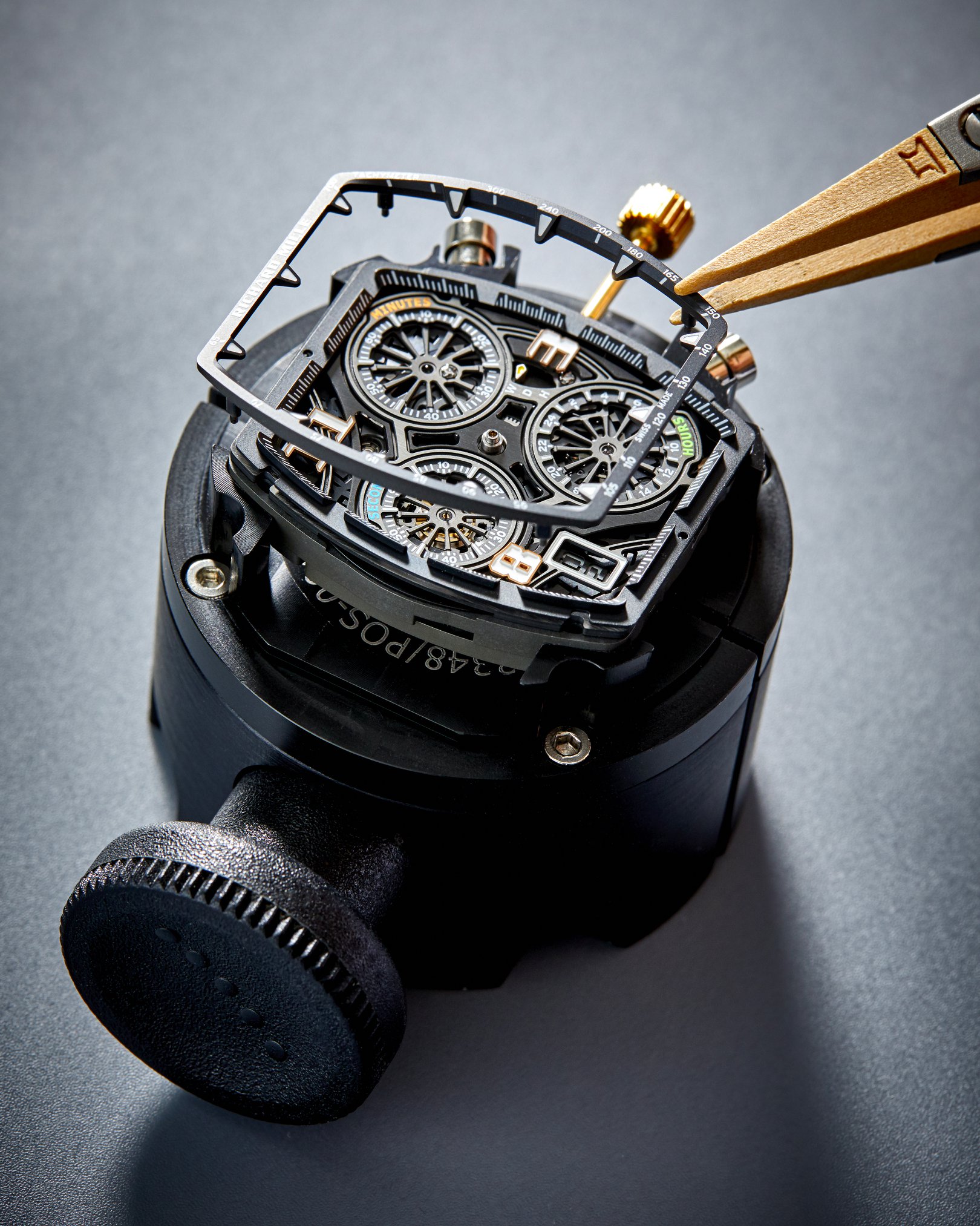 Những chi tiết tinh xảo trong chiếc đồng hồ của thương hiệu Richard Mille