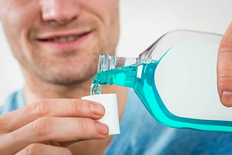 Cách làm trắng răng tại nhà hiệu quả và an toàn