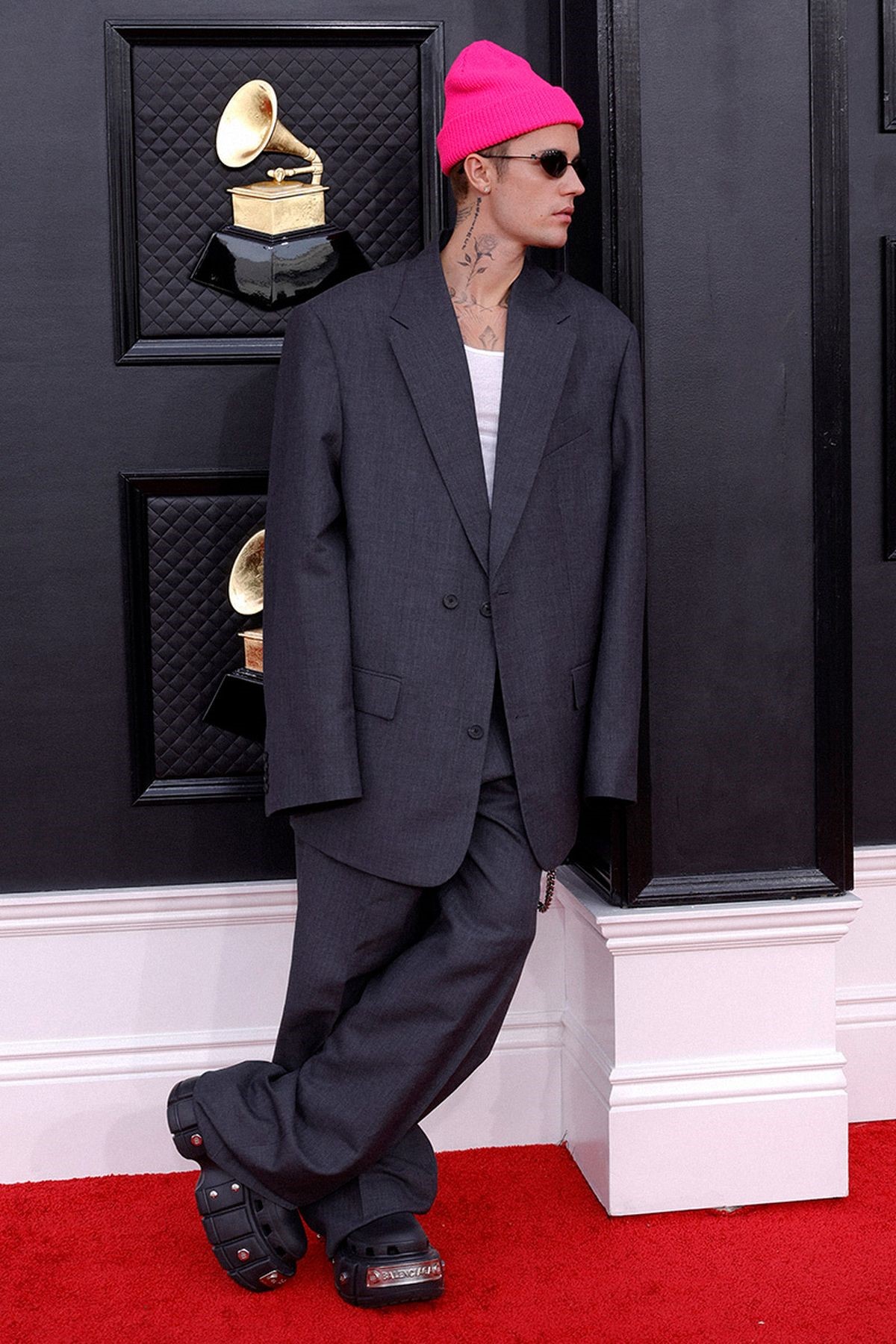 suit nam grammys 2022 - Justin Bieber - GETTY IMAGES - FRAZER HARRISON