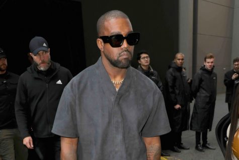 Kanye West thông báo chấm dứt hợp tác với Gap
