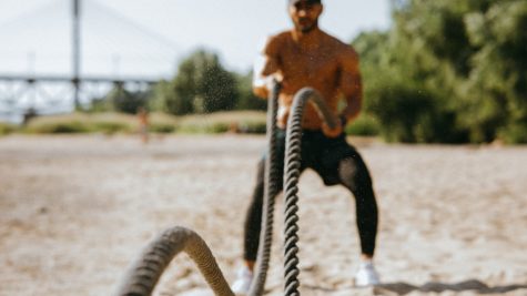 Khi giảm cân nên tập cardio hay HIIT?