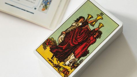 12 cung hoàng đạo đại diện cho lá bài Tarot nào?