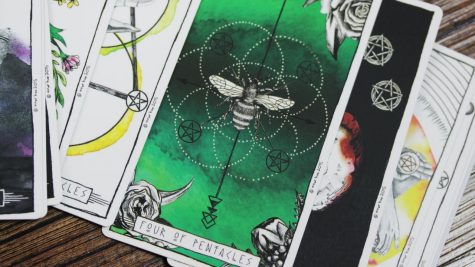 Bói Tarot tháng 3: Tình hình tài chính của bạn biến động thế nào?