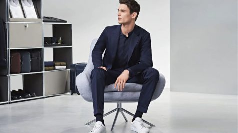 Những đôi giày sneaker mà nam giới có thể mặc chung với suit