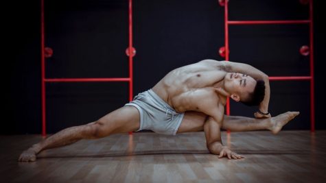 Lợi ích và những động tác yoga cơ bản dành cho nam giới